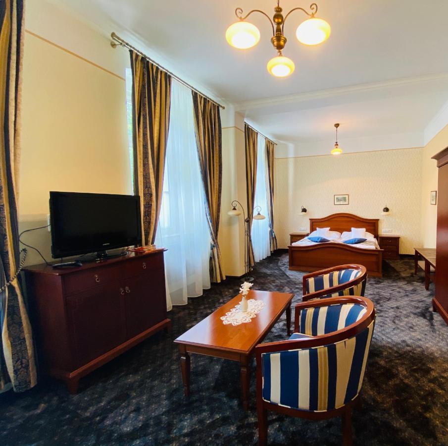 Ld Palace Spa & Kur Františkovy Lázně Zewnętrze zdjęcie