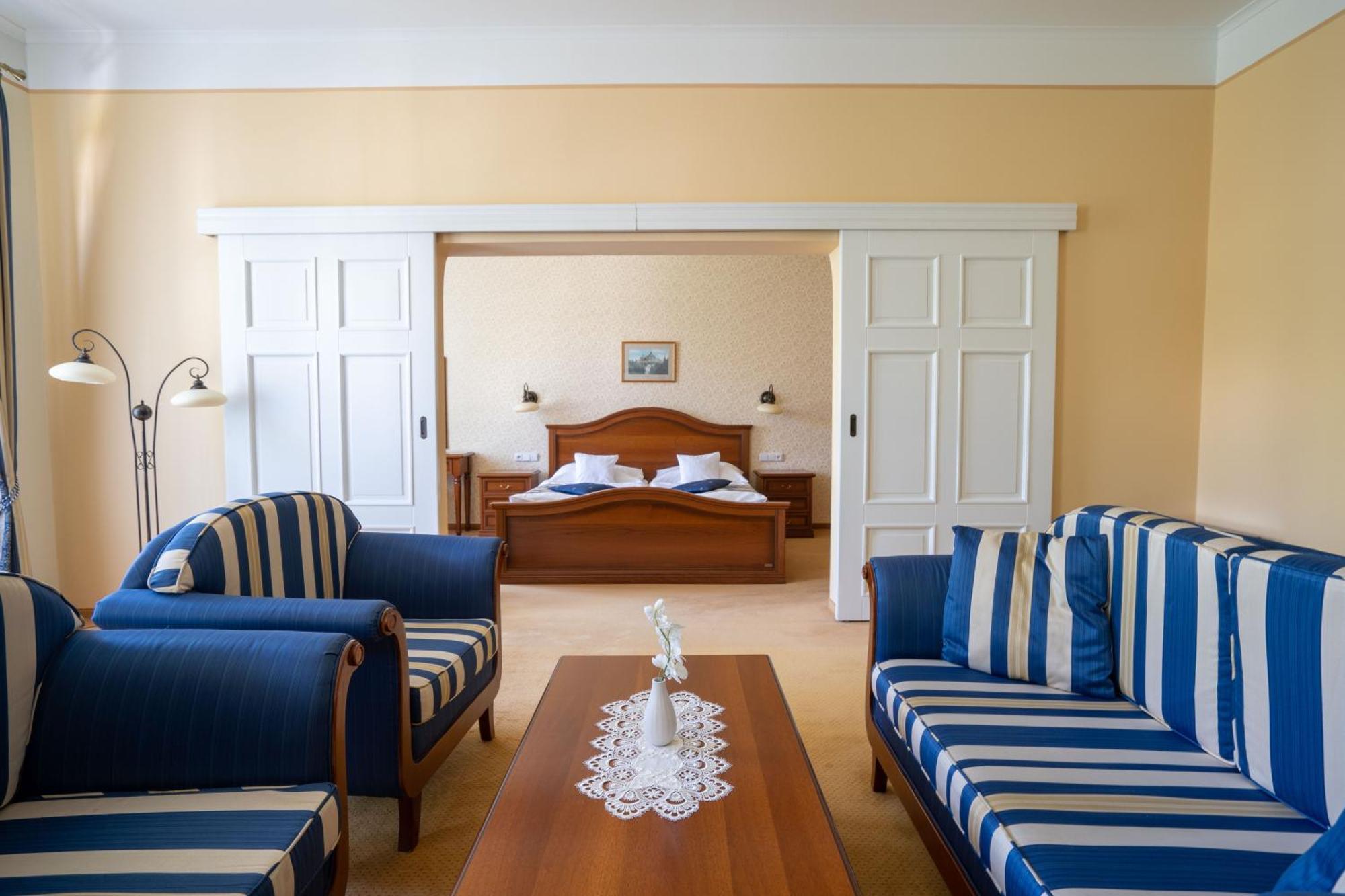 Ld Palace Spa & Kur Františkovy Lázně Zewnętrze zdjęcie