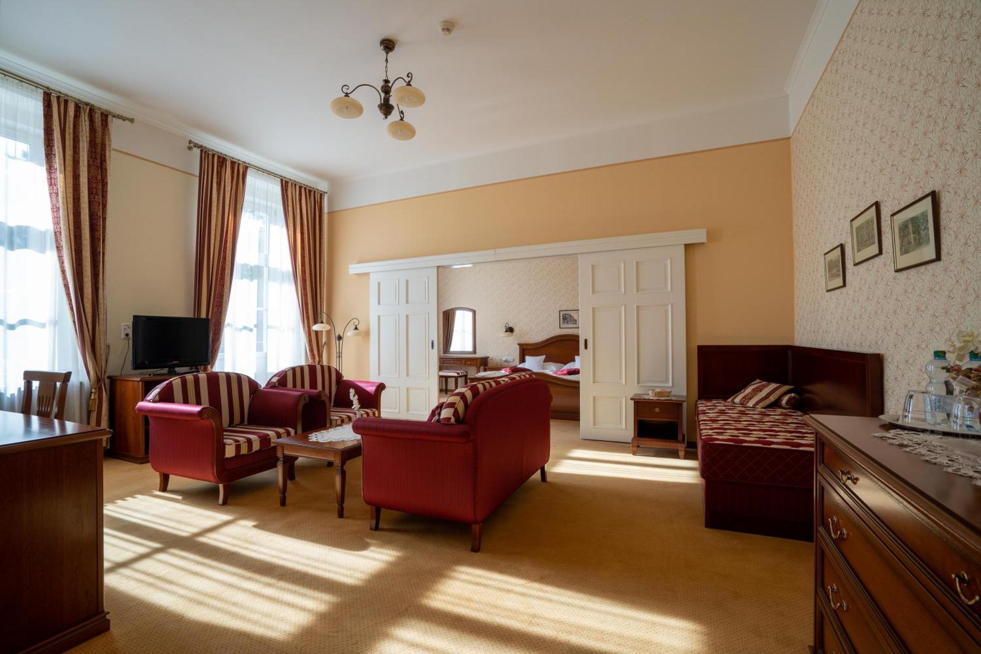 Ld Palace Spa & Kur Františkovy Lázně Zewnętrze zdjęcie